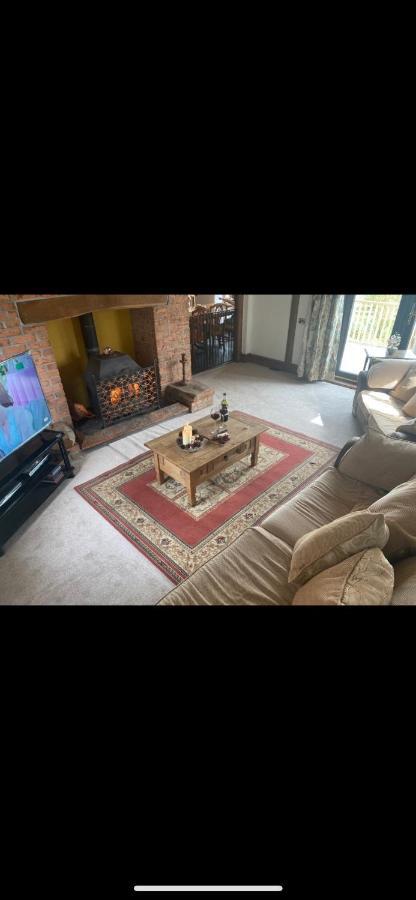 巴茅思Beautiful Secluded Farmhouse With Hot Tub别墅 外观 照片