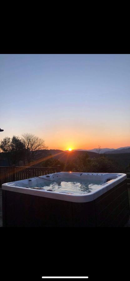 巴茅思Beautiful Secluded Farmhouse With Hot Tub别墅 外观 照片